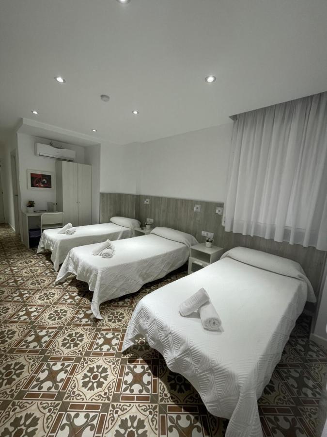 Hostal Nova Barcelona Exterior foto