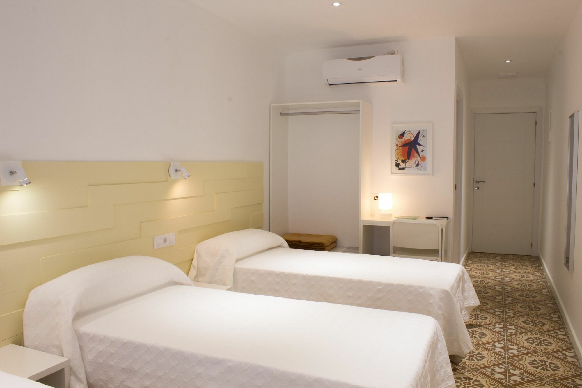 Hostal Nova Barcelona Exterior foto