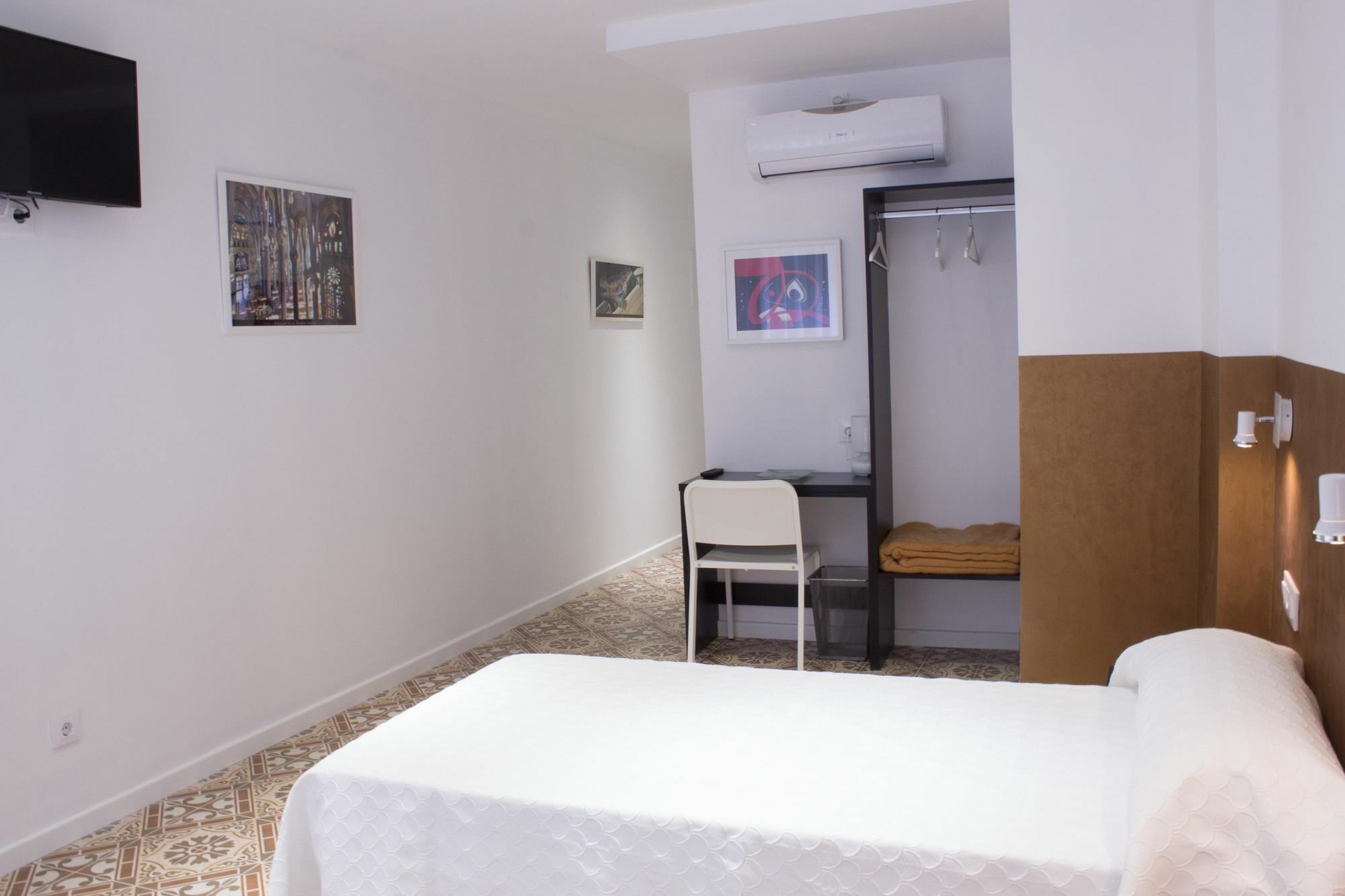 Hostal Nova Barcelona Exterior foto